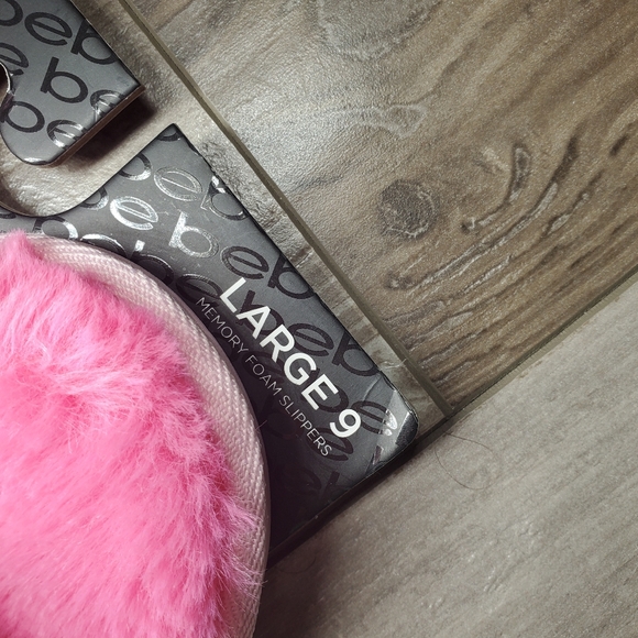 NWT Bebe Pink Fuzzy Women's Memory Foam Slippers Large Size 9 - Picture 3 of 16